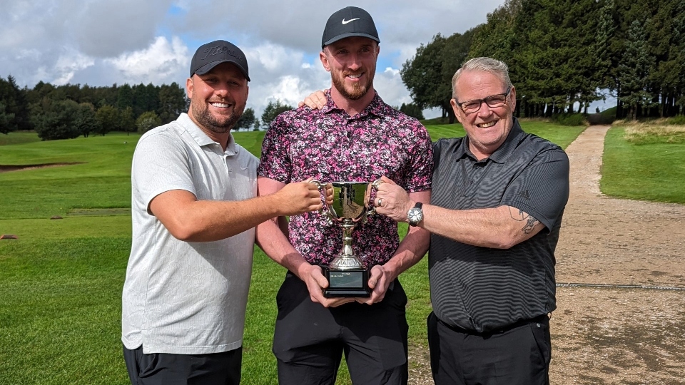 The victorious Team Mulligan was captained by John Igoe