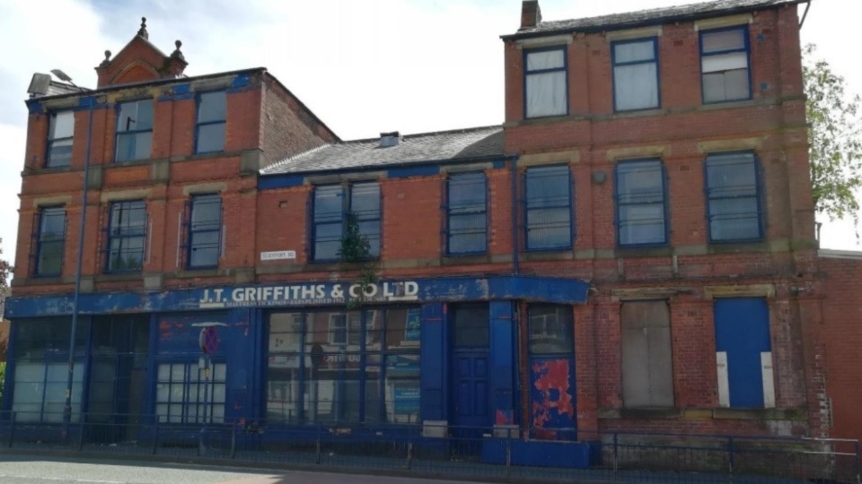The J T Griffiths building on Stockport Road in Ashton. Image courtesy of Infinity Property Investing Ltd