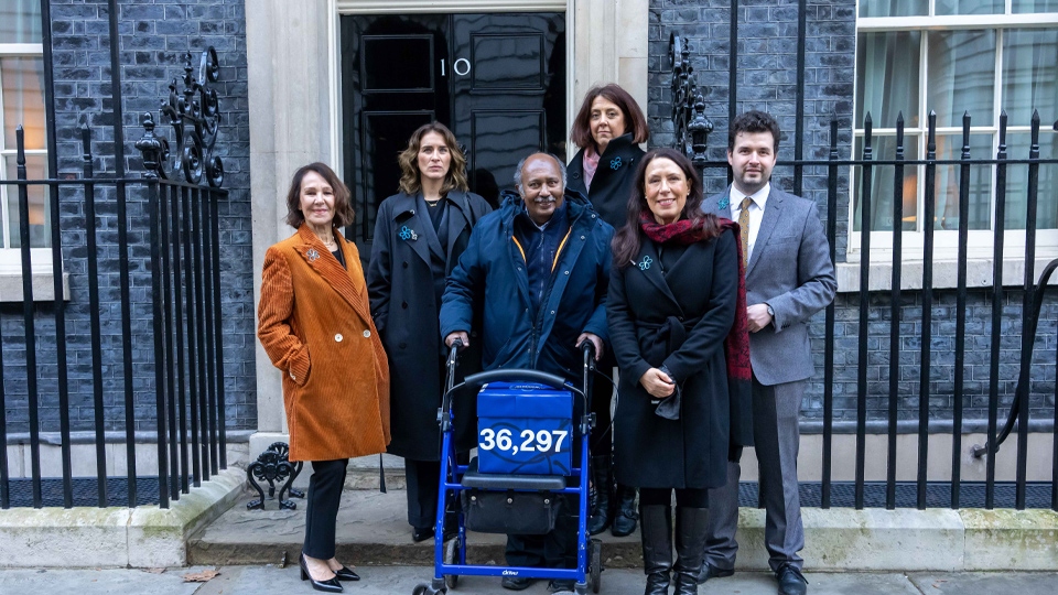 (L-R)  Dame Arlene Phillips, Vicky McClure, Ananga Moonesinghe, Alzheimer’s Society CEO Kate Lee, Debbie Abrahams MP and Elliot Colburn MP. [Pic: Jeff Moore] 