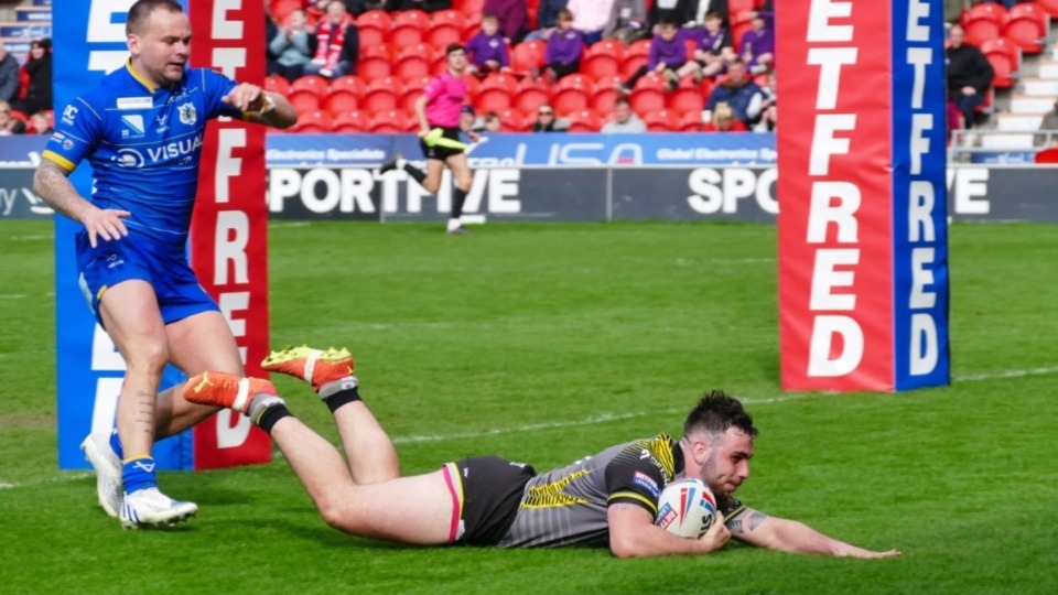 Jordan Paga dives over late in the game. Image courtesy of ORLFC Jordan Paga dives over late in the game. Image courtesy of ORLFC