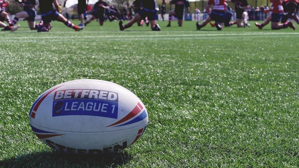 The Roughyeds remain hot on the heels of unbeaten leaders Dewsbury Rams and second-placed Doncaster