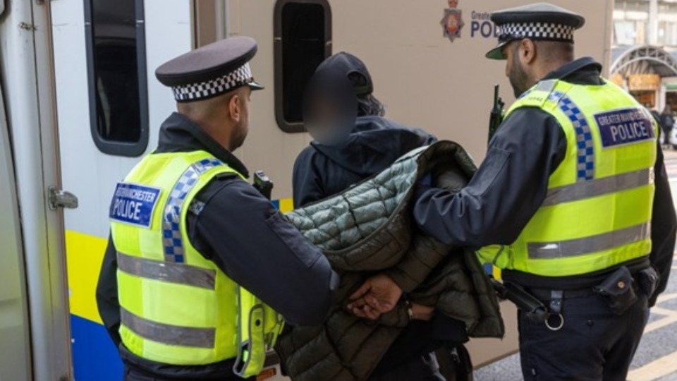 Operation Sceptre aims to raise awareness of knife crime and the police action in detecting, reducing and preventing it Operation Sceptre aims to raise awareness of knife crime and the police action in detecting, reducing and preventing it