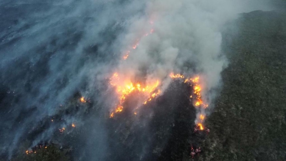 Images courtesy of West Yorkshire Fire and Rescue on Twitter Images courtesy of West Yorkshire Fire and Rescue on Twitter