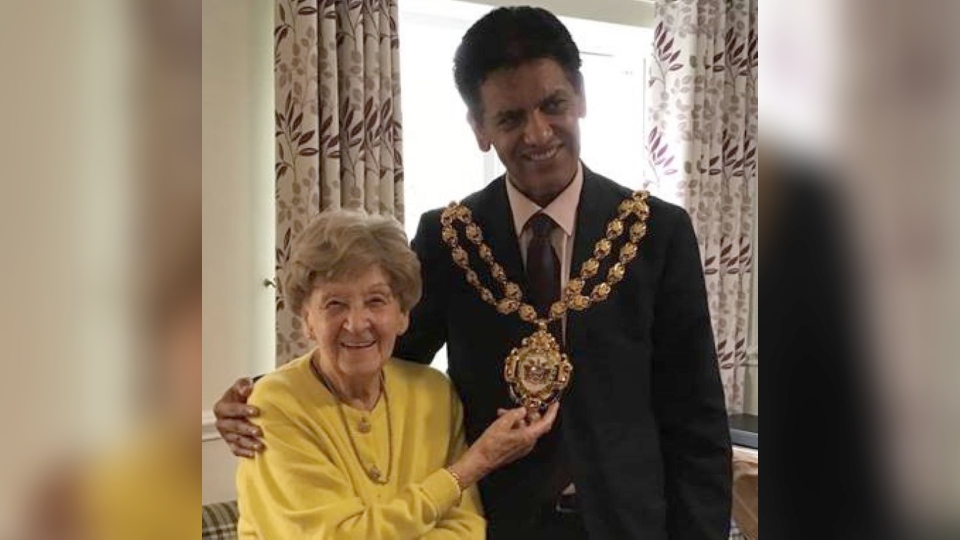 Annie 'Nan' Schofield is pictured with the Mayor of Oldham, Councillor Zahid Chauhan OBE Annie 'Nan' Schofield is pictured with the Mayor of Oldham, Councillor Zahid Chauhan OBE