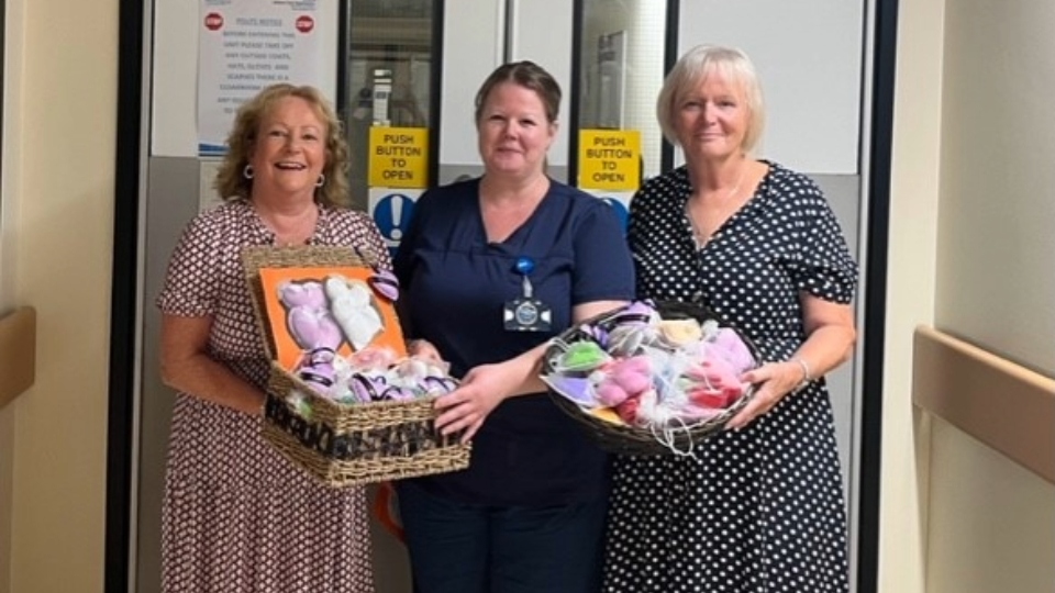 Delivering some love to the ICU are (left to right): Lynda Parkinson (WI), Vicky Martin (ICU Senior Sister) and Janet Dornan (WI)