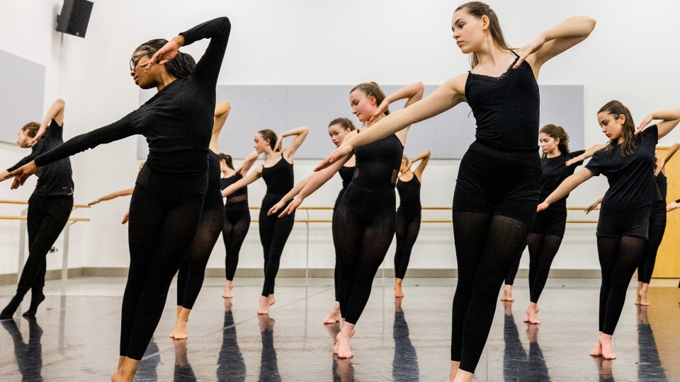 A Phoenix Youth Academy group rehearse. Image courtesy of Scott M Salt Photography