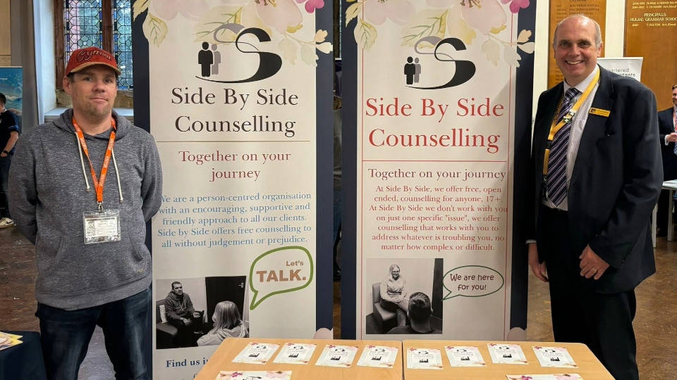 Side by Side Counselling was established in 2007 Side by Side Counselling was established in 2007