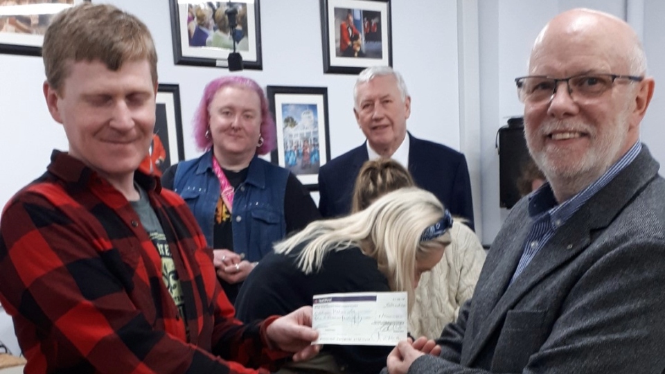 Saddleworth Rotary support Hack Oldham with a grand cheque! 