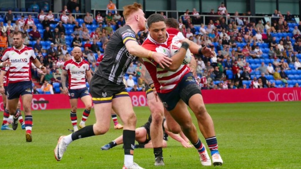 “Dynamite” Oldham full-back Phoenix Laulu-Togaga’e. Image courtesy of ORLFC