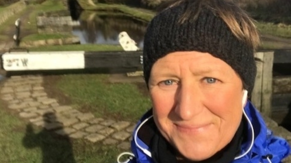 Jo Taylor pictured ahead of taking part in the Saddleworth Three Peaks challenge in 2022