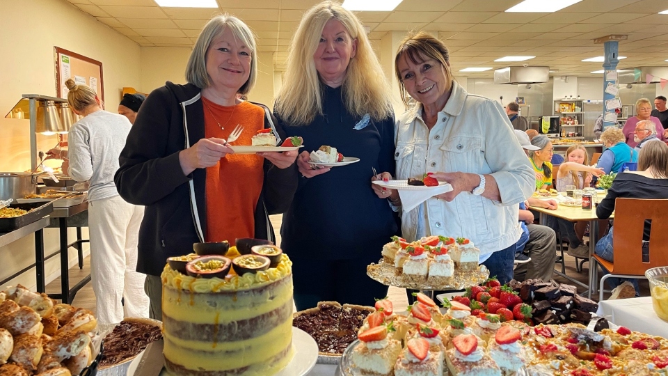 Emmaus Mossley volunteers enjoying their Volunteers' Week meal Emmaus Mossley volunteers enjoying their Volunteers' Week meal