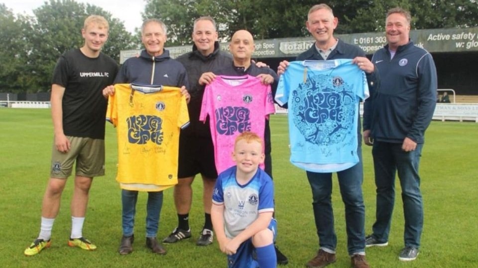 Inspiral Carpets trio Graham Lambert, Martyn Walsh and Stephen Holt show off the new Uppermill FC shirts at Seel Park Inspiral Carpets trio Graham Lambert, Martyn Walsh and Stephen Holt show off the new Uppermill FC shirts at Seel Park