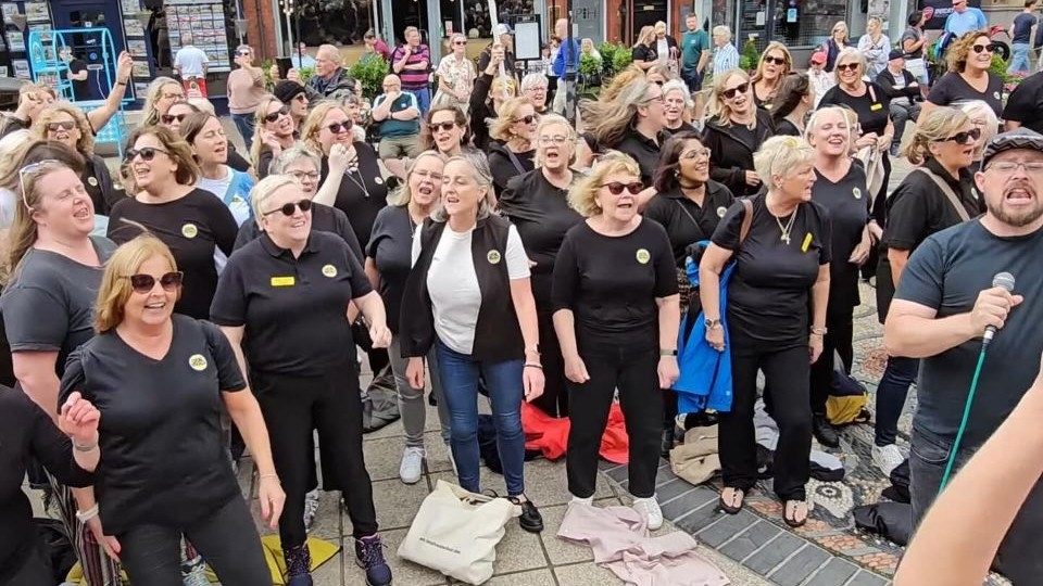 Local Vocals was established in 2021 by LIPA graduate Laura Bennett-Gornall Local Vocals was established in 2021 by LIPA graduate Laura Bennett-Gornall
