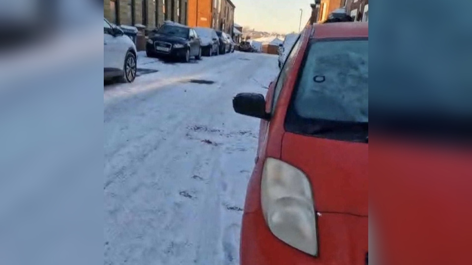 A road in Glodwick pictured during snow. Image courtesy of Sonny Shah