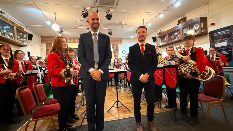 Dobcross Youth Band joined forces with Norwegian youth ensemble Skodvin Skulemusikk