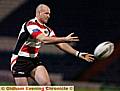 NEIL RODEN: Superb defence at the fringes. 