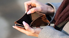 Oldham has been found to have the sixteenth highest debt level in England. 