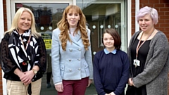 Angela Rayner MP with Headteacher Mel Rodgers (left), pupil Alyssa Middleton and teacher Stella Power (right)