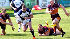 Ben Heaton in action for Oldham. Image courtesy of ORLFC