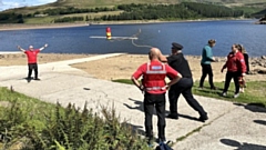 OMRT's Water Section demonstrate throwline techniques to officers from GMP Saddleworth and Lees, United Utilities, RSPB Dovestone and the Greater Manchester Fire and Rescue Service